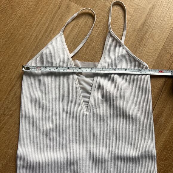 Free People Intimately  White V Neck Ribbed Tank Top Size XS/S - Picture 5 of 5